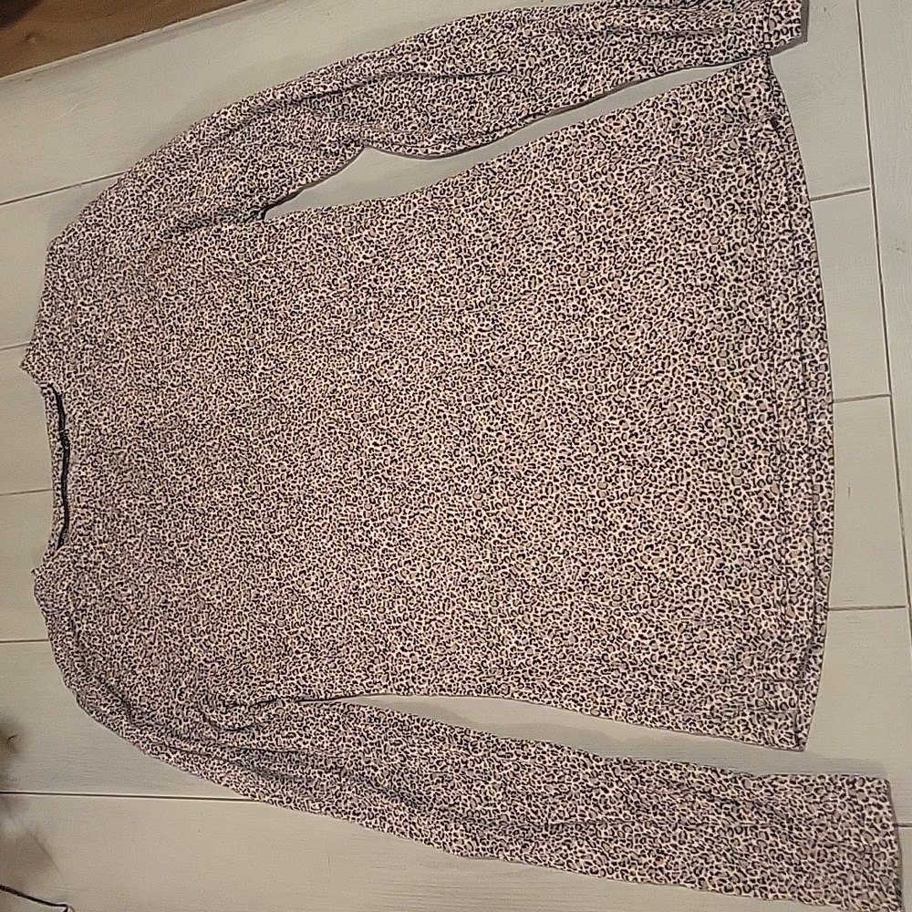 CuddlDuds Softwear with Stretch cheetah print